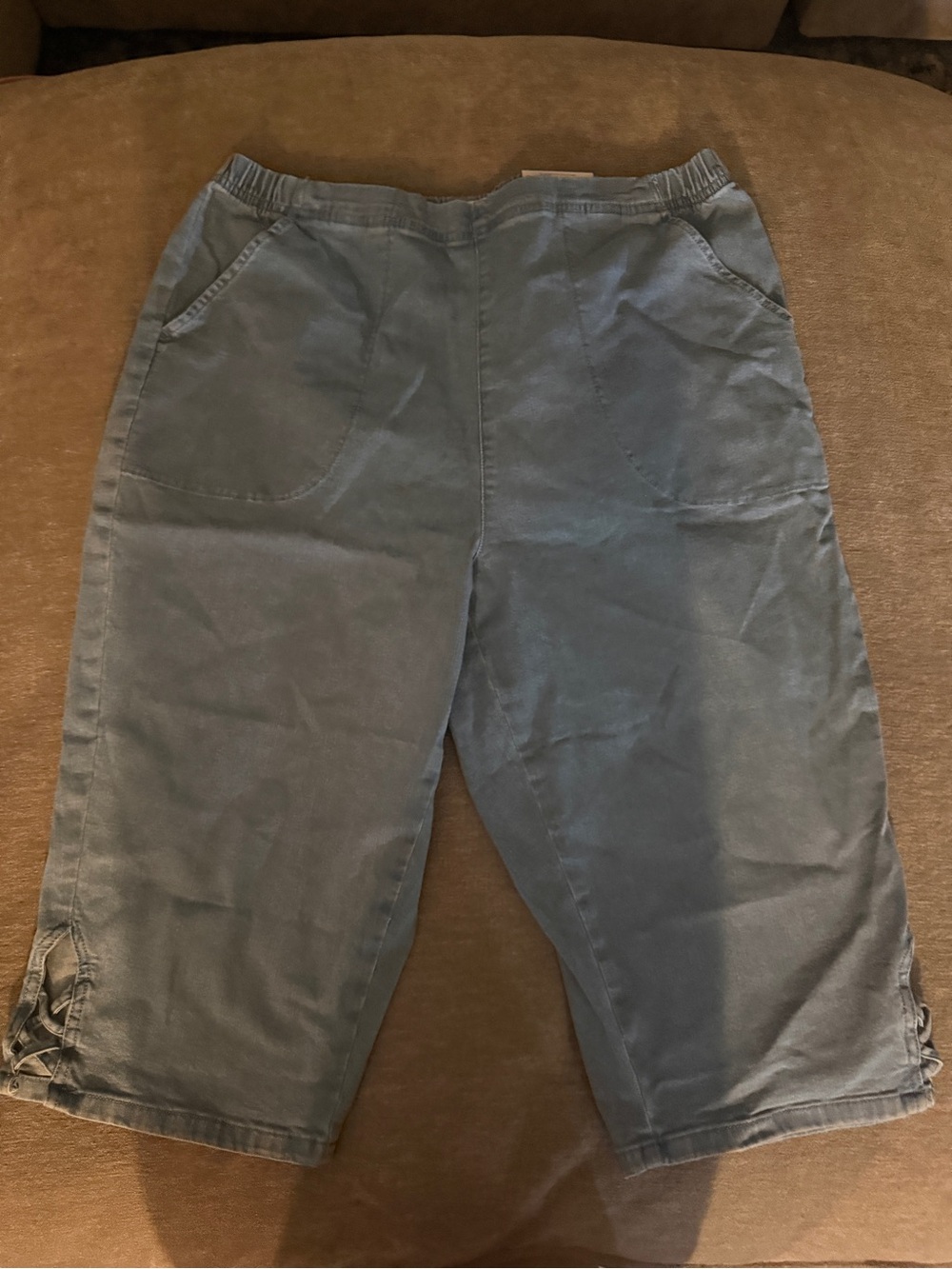 Women's Casual Elastic-Waist Gray Crop Chinos